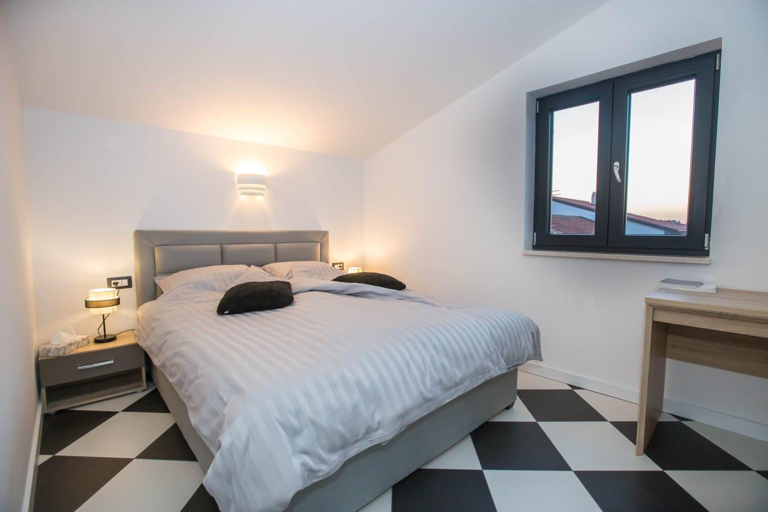 Black & White Apartment Ровінь Екстер'єр фото